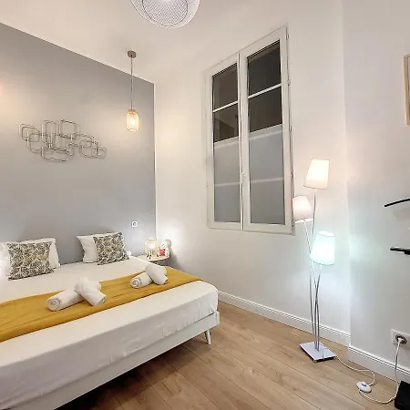 Apartamento Nestor&jeeves - Le Pierlas - Place Garibaldi - Very Close Old Town *
